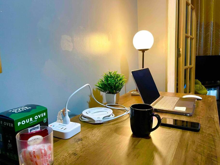 Cozy Studio Staycation - Brooklyn Close To Train Stations New York Esterno foto